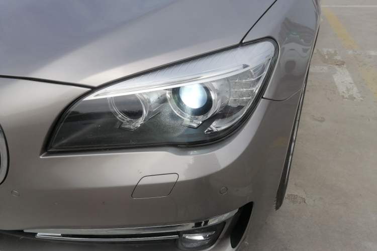 Used BMW 7 Series 2014 730Li Premium Edition Left Front Headlight