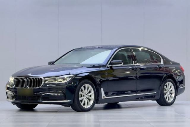 Ojetý BMW 7 Series 2016 730Li Leading Model