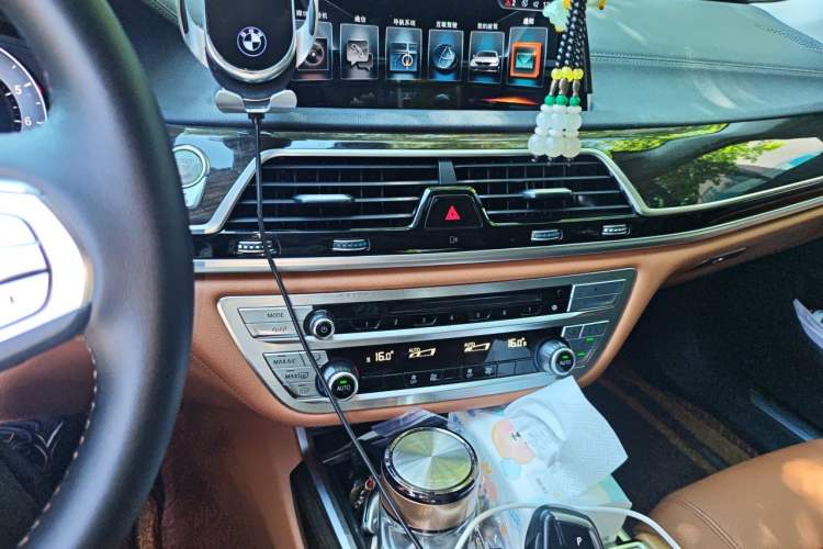 Used BMW 7 Series 2016 730Li Leading Model Audio And AC Panel
