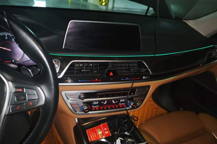 Used BMW 7 Series 2016 740Li Luxury Edition Audio And AC Panel