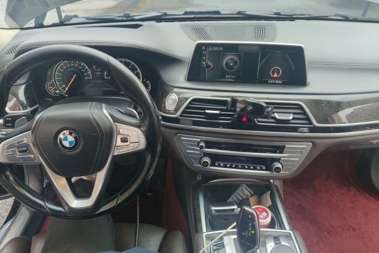 Used BMW 7 Series 2016 740Li Luxury Edition Center Console