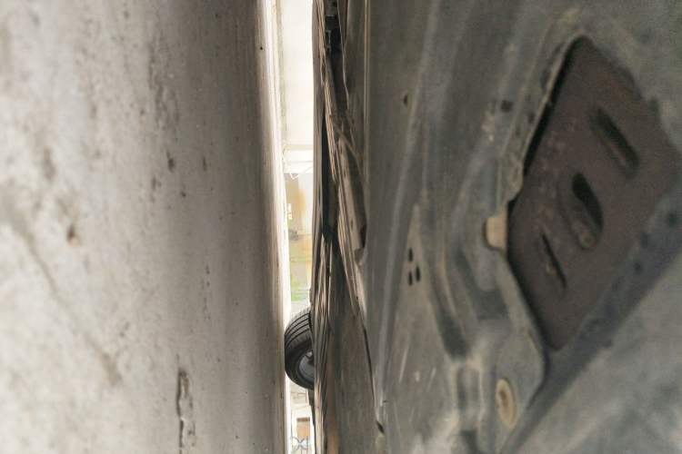 Used BMW 7 Series  Chassis Rear Right