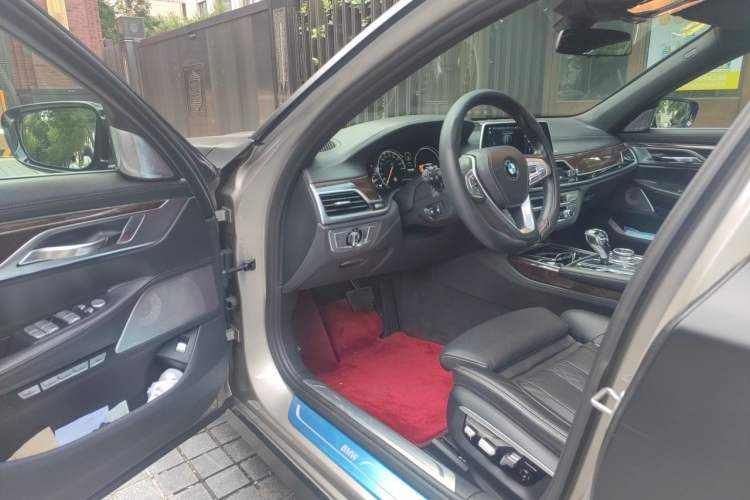 Used BMW 7 Series 2016 750Li xDrive Four-Seat Version Driver Seat