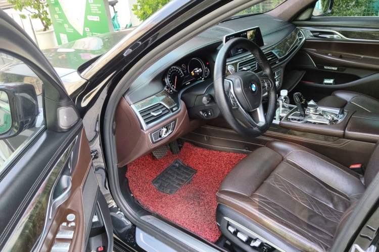Used BMW 7 Series 2016 730Li Luxury Model Driver Seat