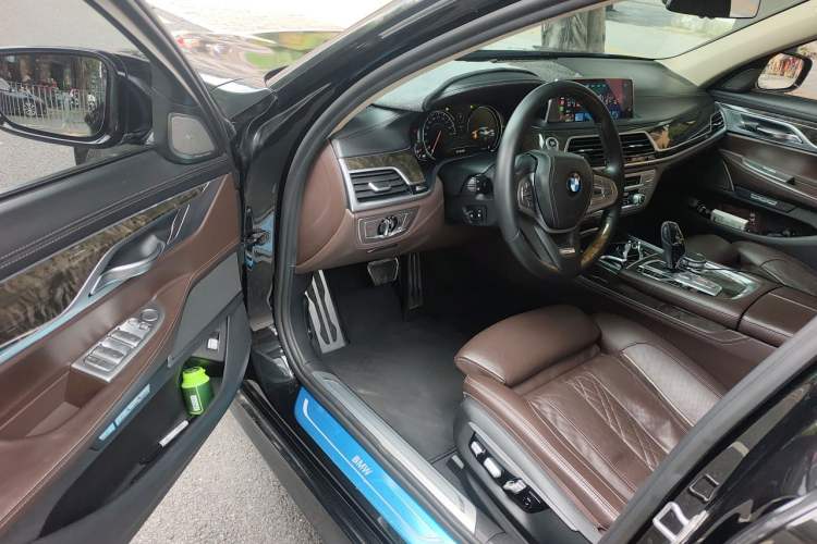 Used BMW 7 Series 2016 730Li Luxury Model Driver Seat