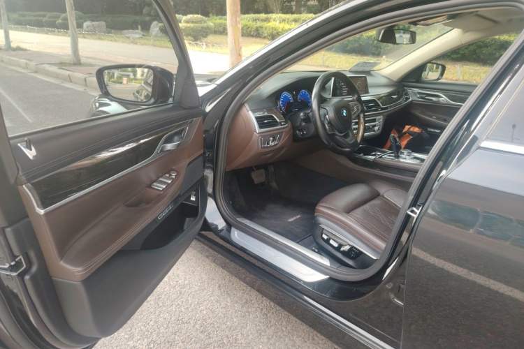Used BMW 7 Series 2016 730Li Luxury Model Driver Seat