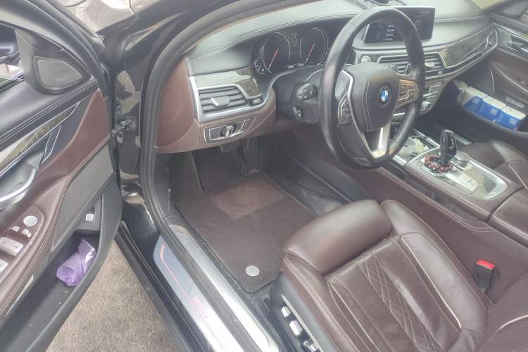 Used BMW 7 Series 2016 740Li Luxury Edition Driver Seat