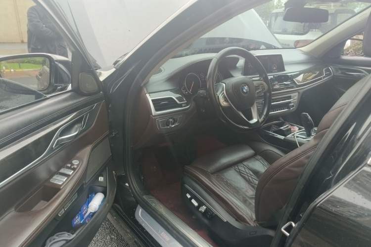 Used BMW 7 Series 2016 740Li Luxury Edition Driver Seat