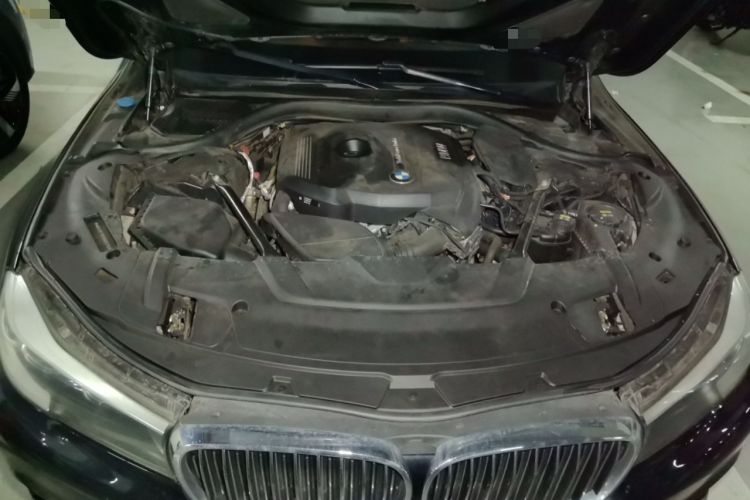 Used BMW 7 Series 2016 730Li Leading Model Engine Bay