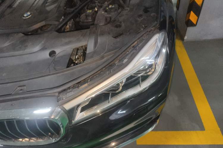 Used BMW 7 Series 2016 740Li Luxury Edition Engine Bay Left