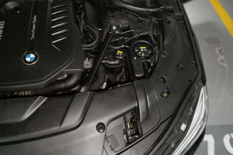 Used BMW 7 Series 2016 740Li Luxury Edition Engine Bay Left
