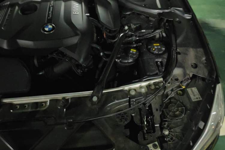 Used BMW 7 Series 2016 730Li Leading Model Engine Bay Left