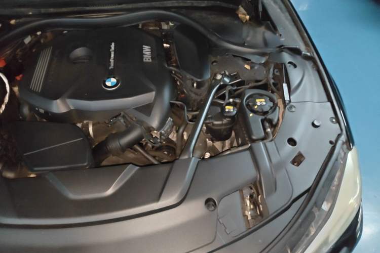 Used BMW 7 Series 2016 730Li Leading Model Engine Bay Left
