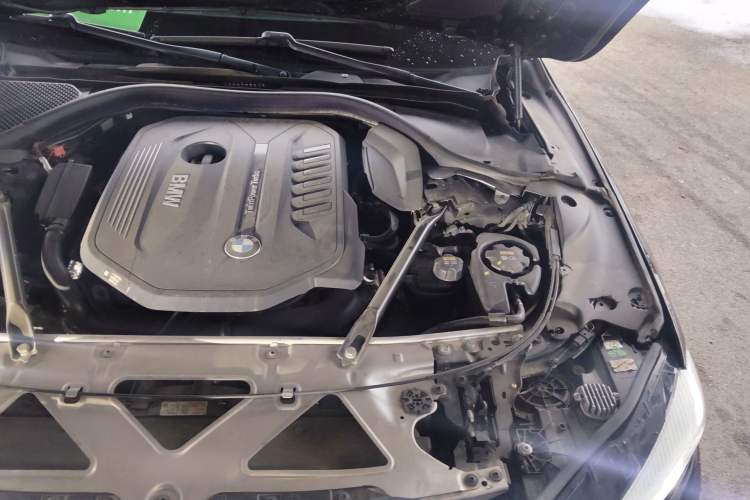 Used BMW 7 Series 2016 740Li Luxury Edition Engine Bay Left