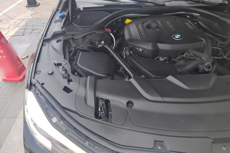 Used BMW 7 Series 2016 730Li Leading Model Engine Bay Right