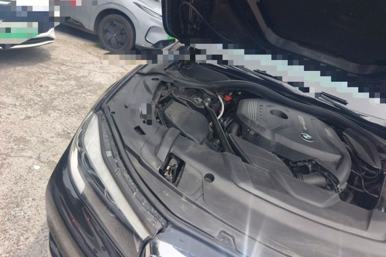 Used BMW 7 Series 2016 730Li Leading Model Engine Bay Right