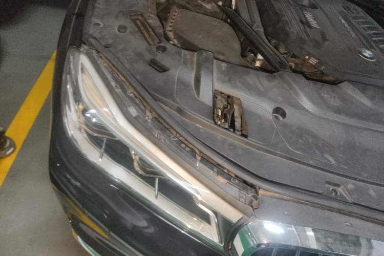 Used BMW 7 Series 2016 740Li Luxury Edition Engine Bay Right