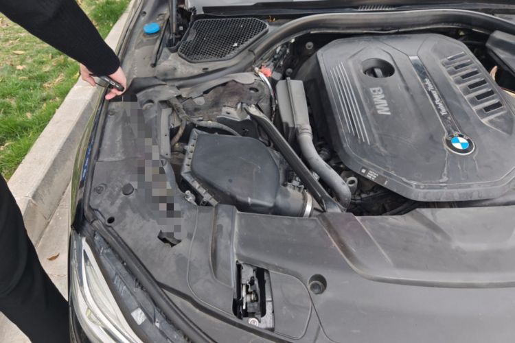 Used BMW 7 Series 2016 740Li Luxury Edition Engine Bay Right