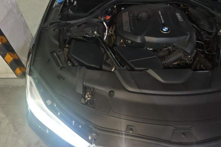 Used BMW 7 Series 2016 730Li Luxury Model Engine Bay Right