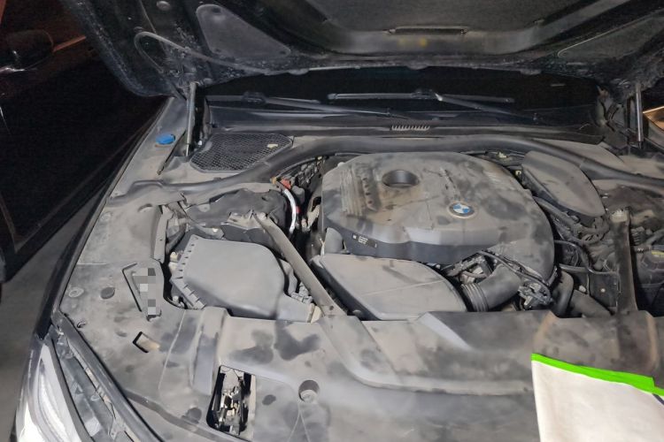 Used BMW 7 Series 2016 730Li Luxury Model Engine Bay Right