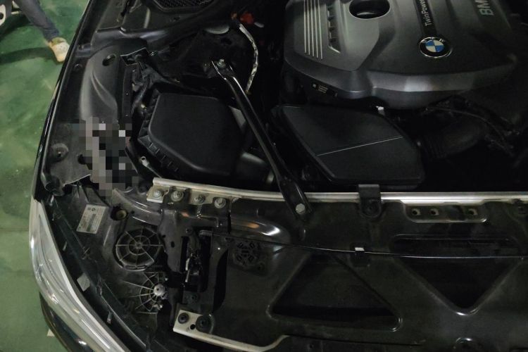Used BMW 7 Series 2016 730Li Leading Model Engine Bay Right