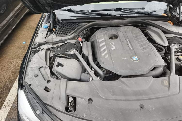 Used BMW 7 Series  Engine Bay Right