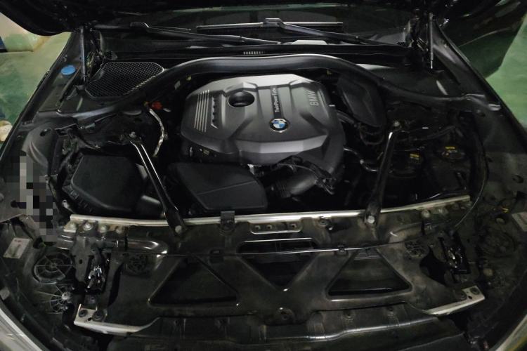 Used BMW 7 Series 2016 730Li Leading Model Engine Bay