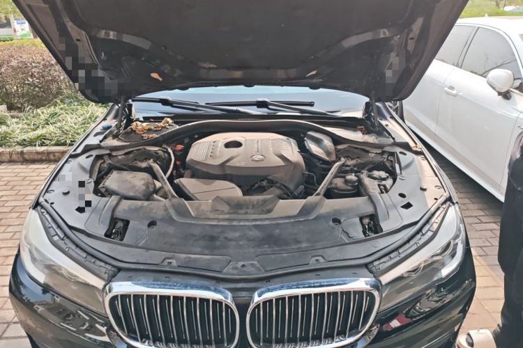 Used BMW 7 Series 2016 730Li Leading Model Engine Bay
