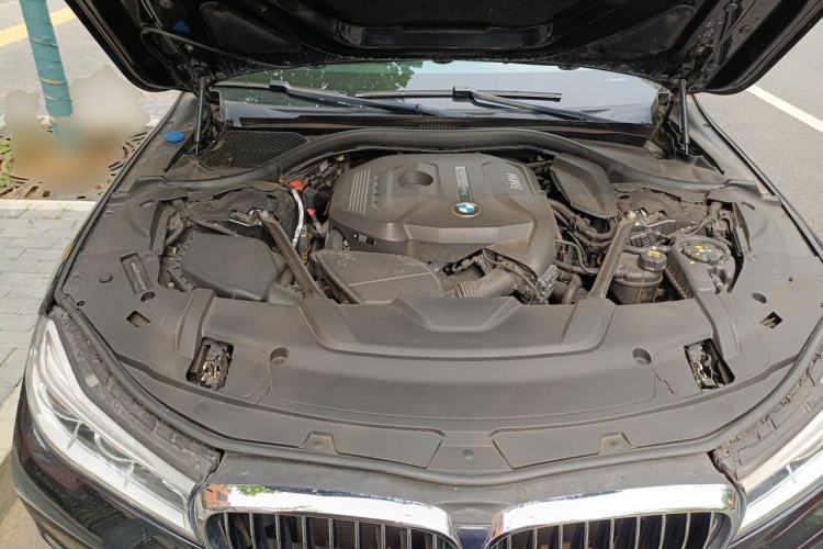 Used BMW 7 Series 2016 730Li Leading Model Engine Bay