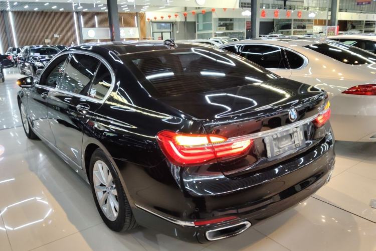 Used BMW 7 Series 2016 730Li Leading Model Exterior 2