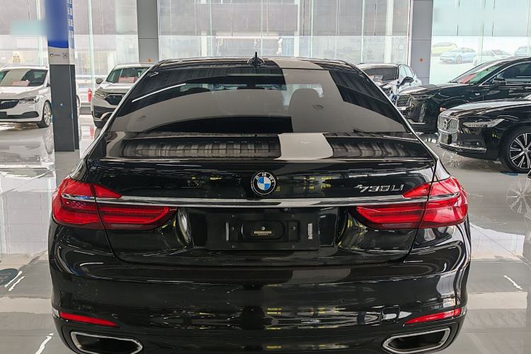 Used BMW 7 Series 2016 730Li Luxury Model Exterior 5
