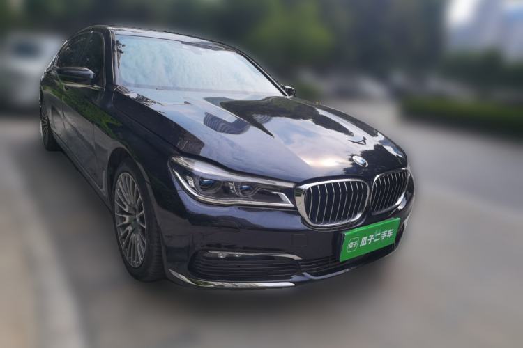 Used BMW 7 Series 2016 740Li Luxury Edition Front Right 45 Deg