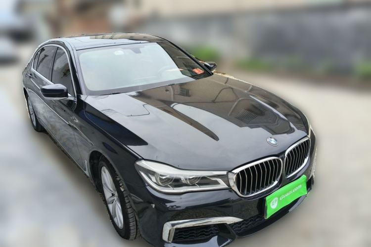 Used BMW 7 Series 2016 730Li Leading Model Front Right 45 Deg