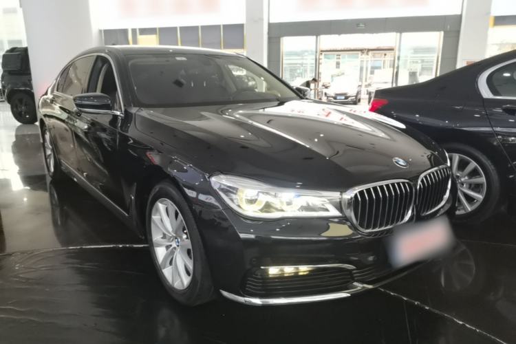 Used BMW 7 Series 2016 730Li Leading Model Front Right 45 Deg
