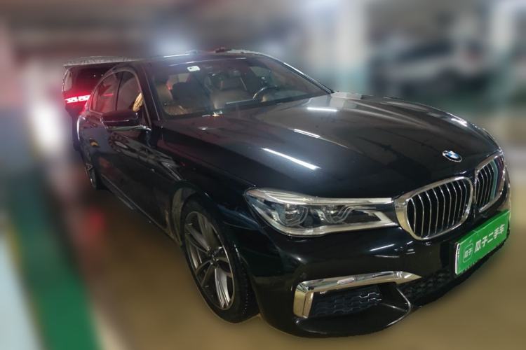 Used BMW 7 Series 2016 730Li Leading Model Front Right 45 Deg