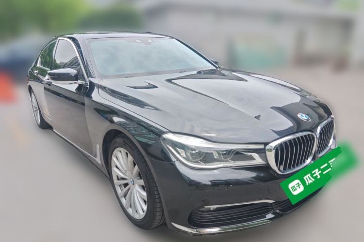 Used BMW 7 Series 2016 740Li Luxury Edition Front Right 45 Deg