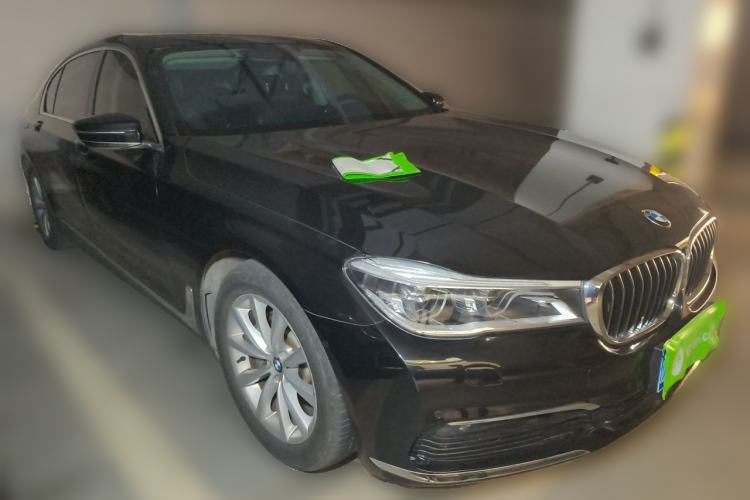 Used BMW 7 Series 2016 730Li Luxury Model Front Right 45 Deg