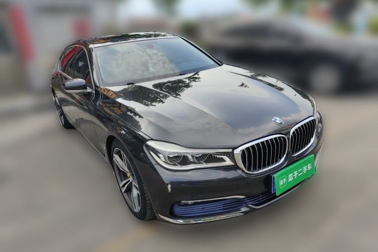 Used BMW 7 Series 2016 730Li Leading Model Front Right 45 Deg
