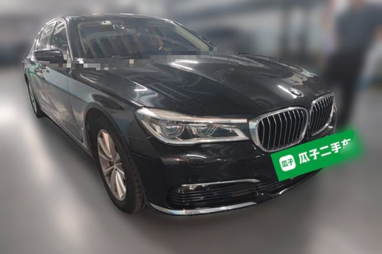 Used BMW 7 Series 2016 730Li Luxury Model Front Right 45 Deg