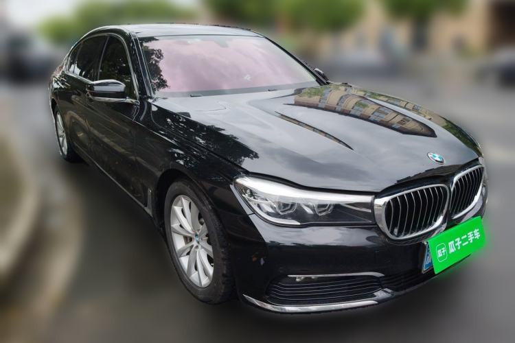 Used BMW 7 Series 2016 730Li Leading Model Front Right 45 Deg