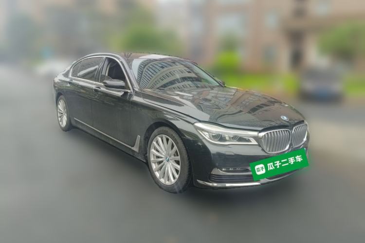 Used BMW 7 Series 2016 740Li Luxury Edition Front Right 45 Deg