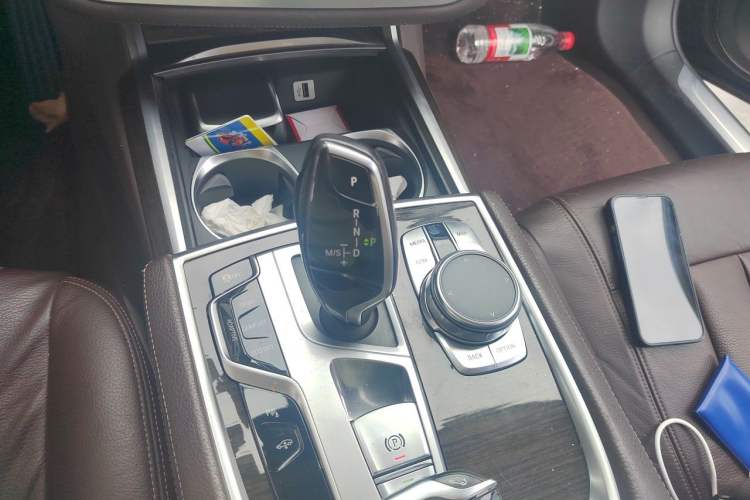 Used BMW 7 Series 2016 730Li Leading Model Gear Lever