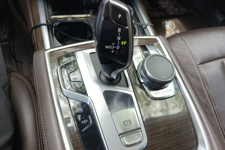 Used BMW 7 Series 2016 730Li Leading Model Gear Lever