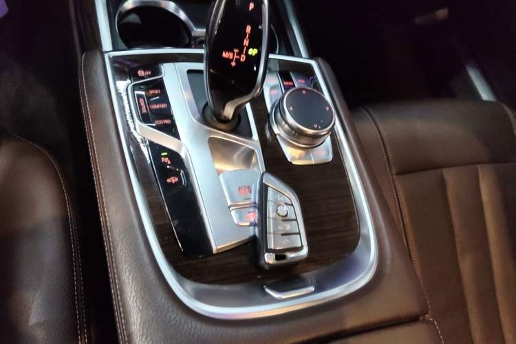 Used BMW 7 Series 2016 730Li Leading Model Gear Lever