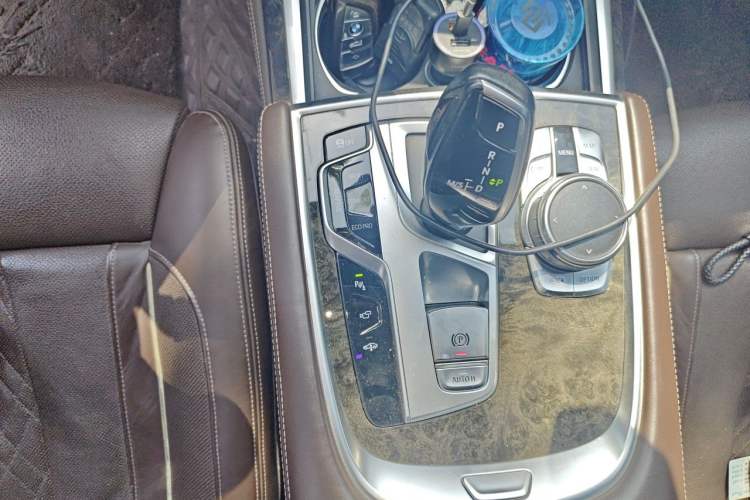 Used BMW 7 Series 2016 730Li Luxury Model Gear Lever