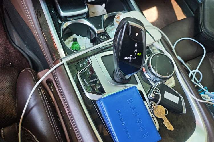 Used BMW 7 Series 2016 730Li Luxury Model Gear Lever
