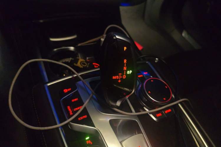 Used BMW 7 Series 2016 730Li Luxury Model Gear Lever