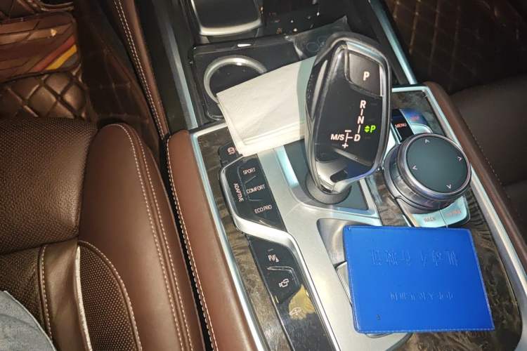 Used BMW 7 Series 2016 730Li Luxury Model Gear Lever