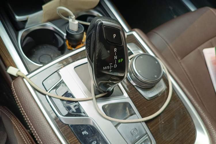 Used BMW 7 Series 2016 730Li Leading Model Gear Lever
