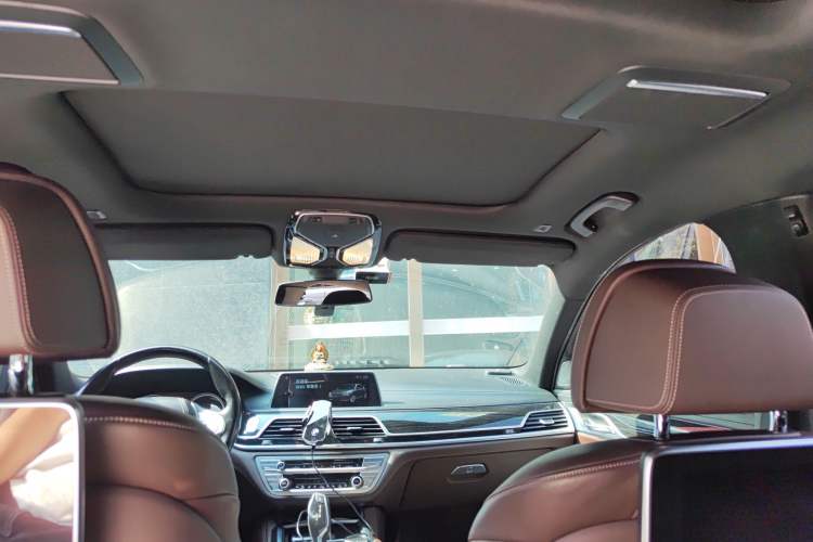 Used BMW 7 Series 2016 730Li Leading Model Headliner